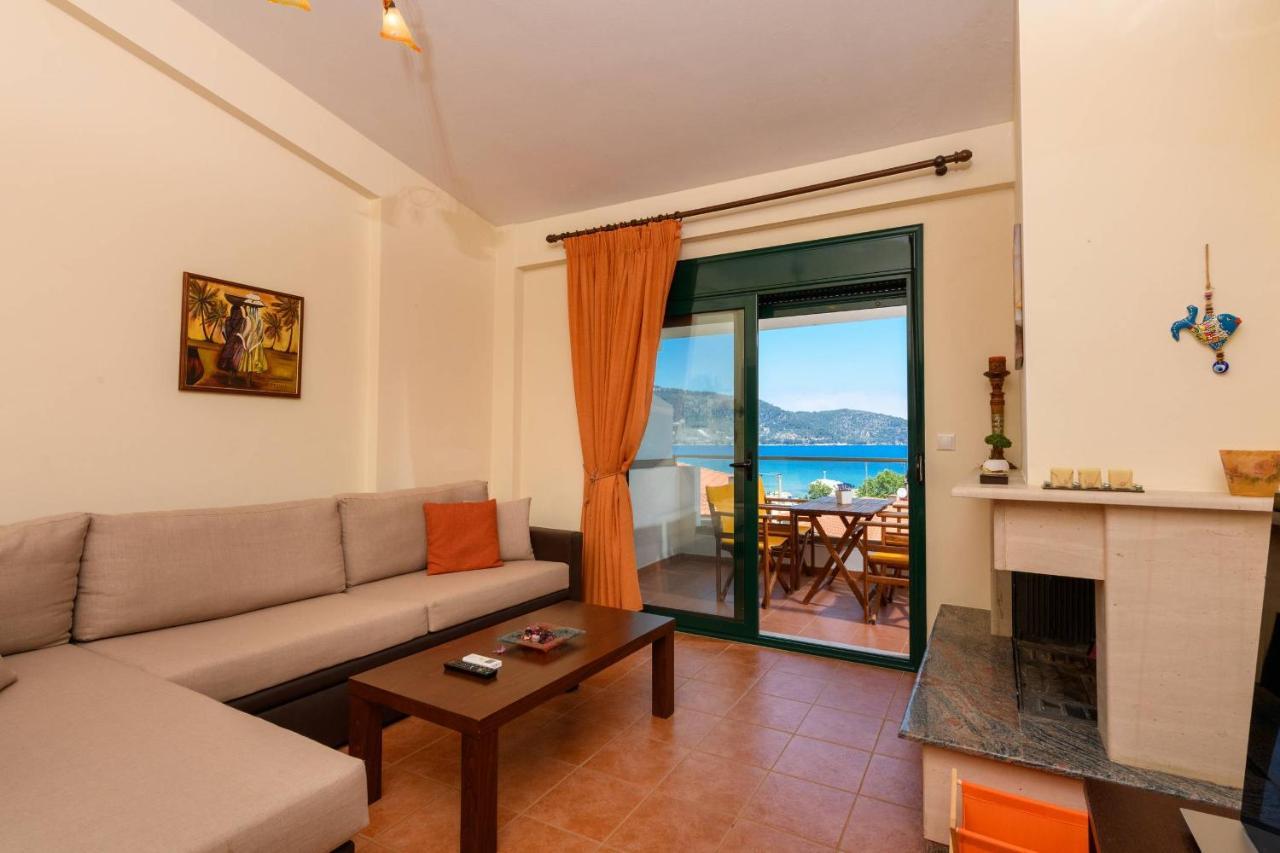 Zoe'S Sea View Apartment Скала Потамияс Екстериор снимка