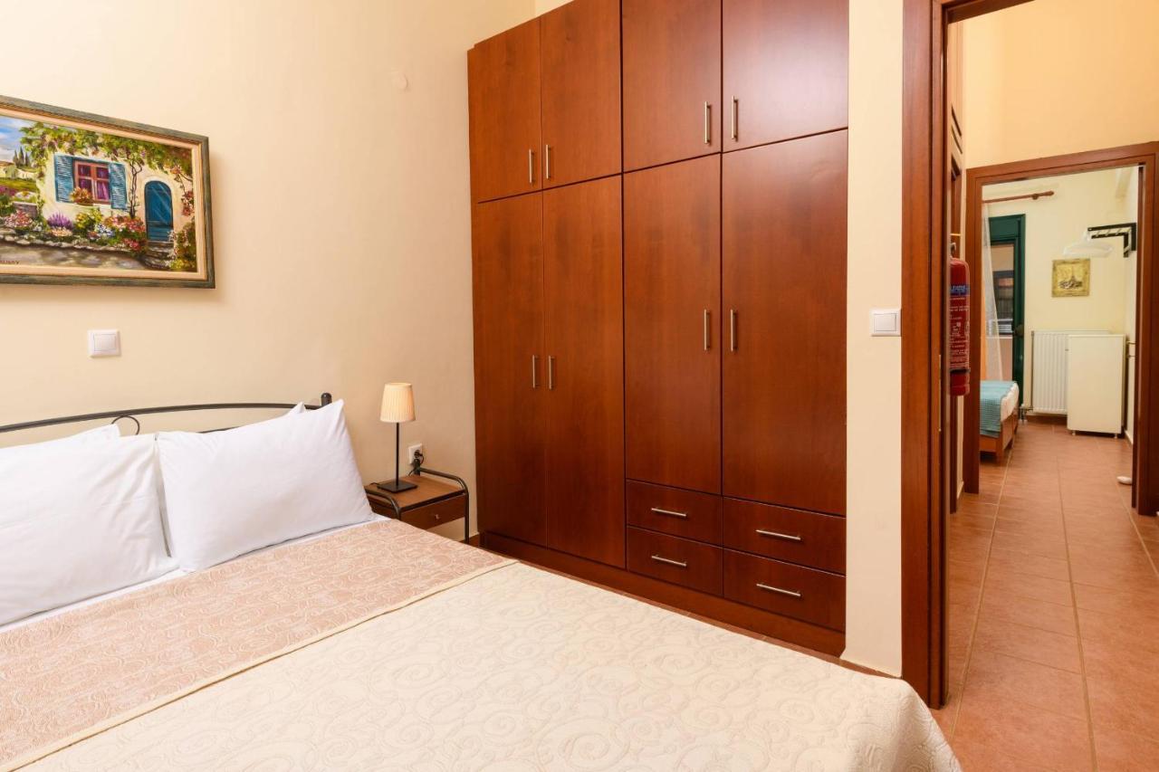 Zoe'S Sea View Apartment Скала Потамияс Екстериор снимка