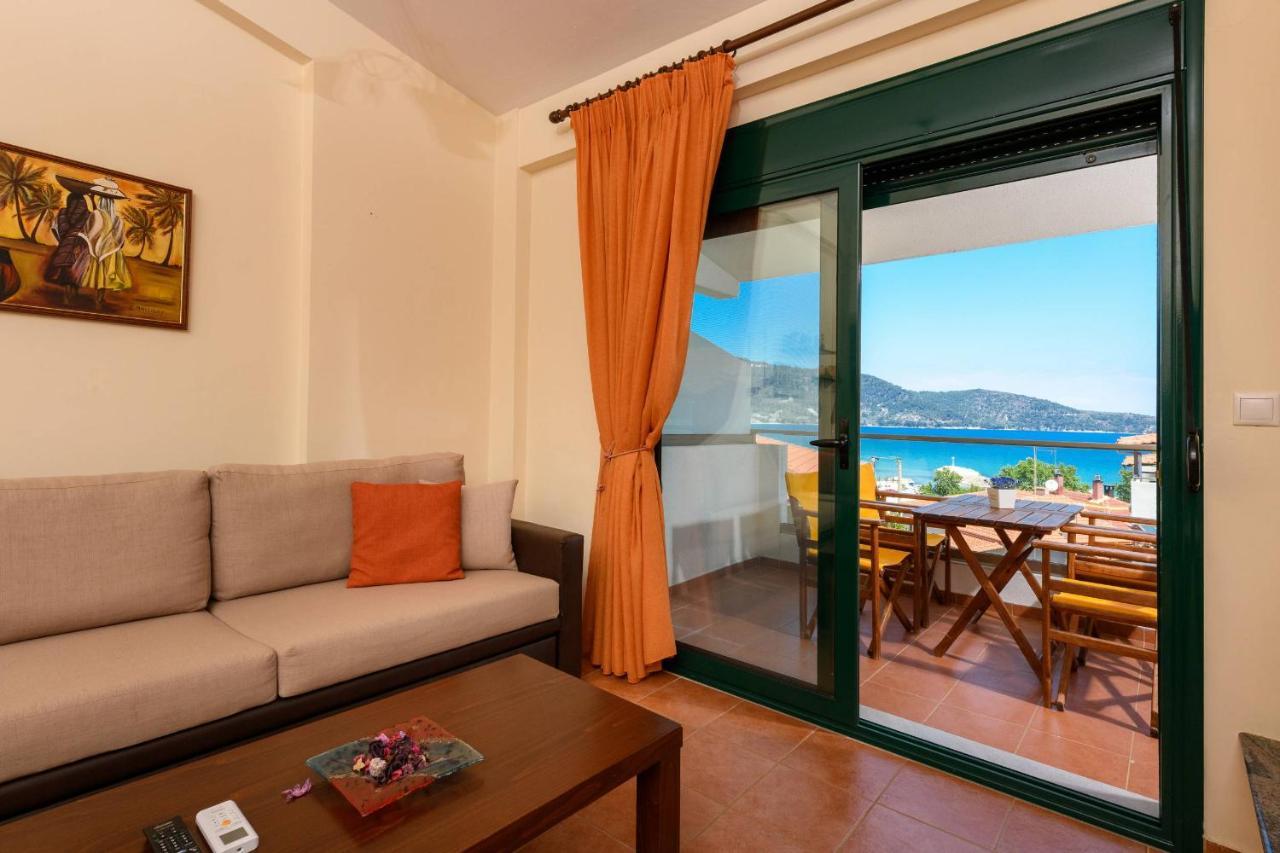 Zoe'S Sea View Apartment Скала Потамияс Екстериор снимка